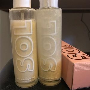 Sol shimmering dry oil in platinum